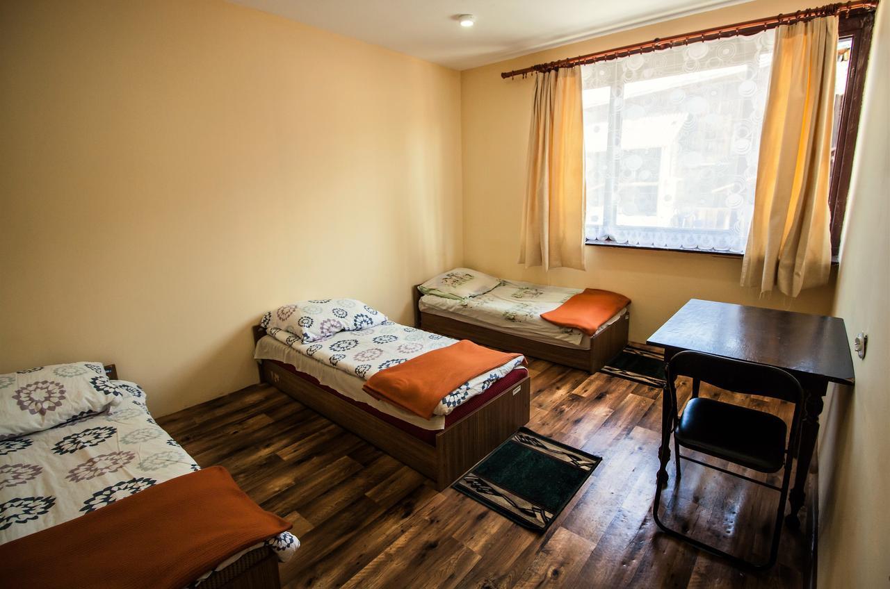 Kremenaros Hostel Ustrzyki Gorne Luaran gambar