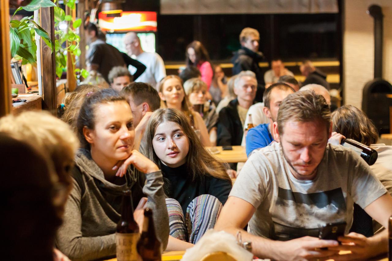 Kremenaros Hostel Ustrzyki Gorne Luaran gambar